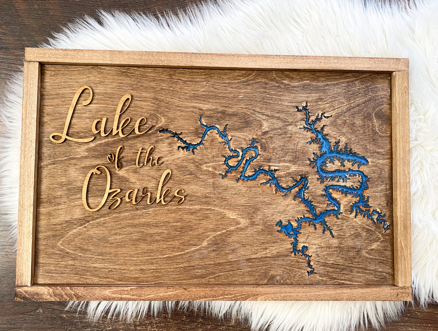 Lake of the Ozarks sign